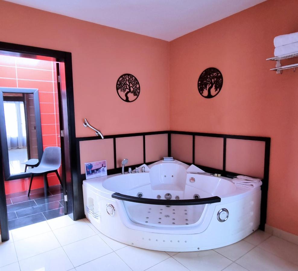 Evita Beach Suites Exclusivas Caleta de Sebo Exteriér fotografie