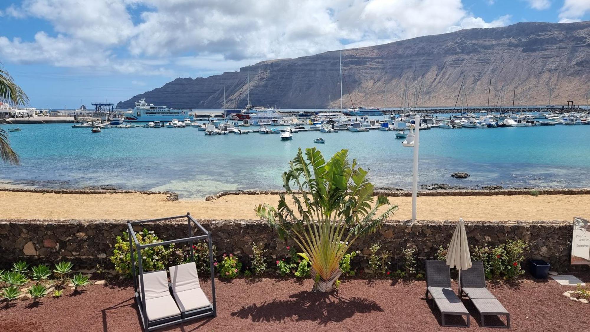 Evita Beach Suites Exclusivas Caleta de Sebo Exteriér fotografie